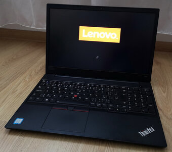 Predám notebook Lenovo Thinkpad - 4