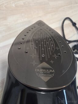 Napařovací žehlička Tefal Ultimate Pure FV9845E0 v záruce - 4