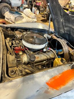 chevrolet corvette c3 - 4