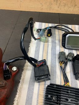 Díly tgb 425/550 - 4