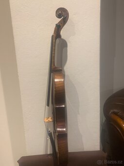 4/4 housle  s pouzdrem - 4