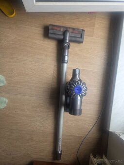 DYSON V6 SLIM PRO - 4