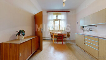 Nymburk, prodej RD 4+1+ garáž, 90 m2, na pozemku 457 m2, okr - 4