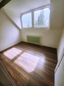 Samostatný pokoj u metra Skalka - 4
