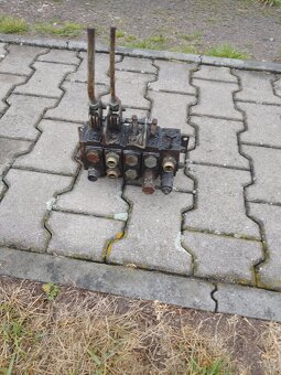 Vysokozdvižné vidle za traktor - 4