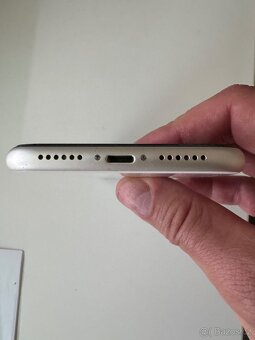 Prkny Apple iPhone 11 128GB White - 4