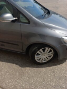 VW Golf 5 plus 1.9 TDI 77 KW - 4