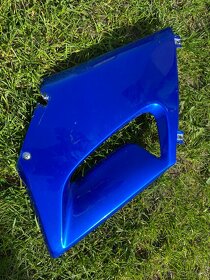 Levý boční plast Honda cbr 125 - 4
