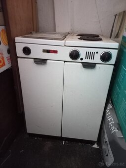 RETRO A OSTATNÍ VETEŠ ZA ODVOZ - 4