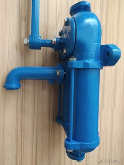 Pumpa LIla 75 - 4
