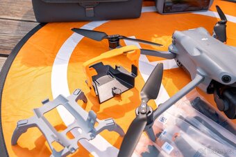 DJI Air 3 + DJI RC 2- Top Stav + příslušenství zdarma - 4