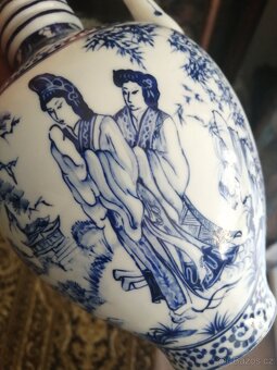 vzácna porcelánová váza 01 - 4