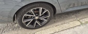 Škoda Superb Combi Sportline TDI 110 kW - 4