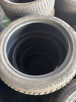 Zimní pneu 235/45/18 Barum POLARIS 5 - 4