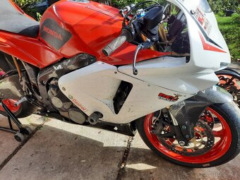 Honda CBR600RR r.v. 2005 - 4