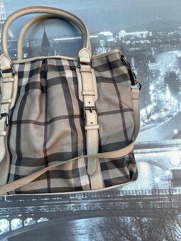 Burberry kabelka - 4
