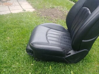 Mercedes w219 CLS sedadlo řidiče - 4