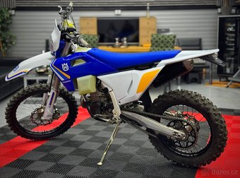 Husqvarna Fe 450 2025 Heritage edice - 4