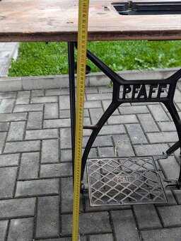 Stůl od šicího stroje - 4