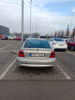 Opel Vectra B - 4