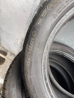 Zimní pneu 205/50/17 Barum dot 22 - 4