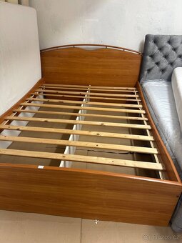Postel 160 × 200 cm – bez matrace - 4