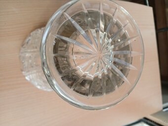 Broušená váza - 4