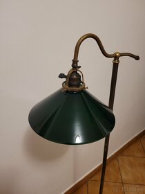 stará stojací podlahová mosazná lampa, zelené stínidlo - 4