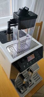 Kávovar DeLonghi Eletta Cappuccino Evo ECAM - 4