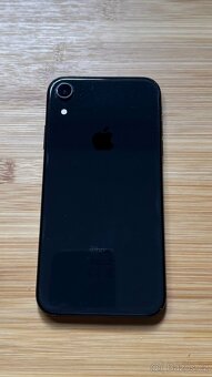 iPhone XR 256 GB, černá - 4