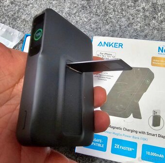 Bezdrátová, drátová Powerbanka Anker 633 MagGo Power Bank (1 - 4