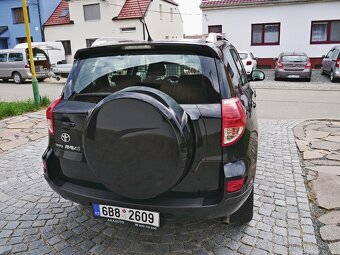 TOYOTA RAV4 - 4