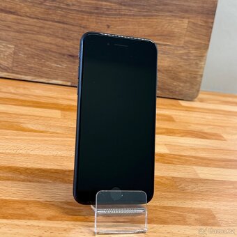 iPhone SE 2020 64GB, černý (12 měsíců záruka) - 4