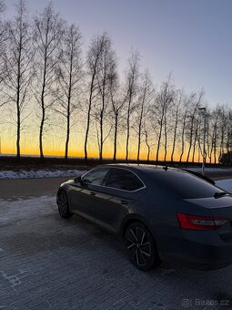 Škoda Superb 2.0.TDI 110kw automat - 4