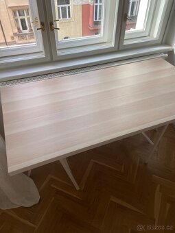 Dřevěný stůl - 4