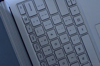 Microsoft Surface Book Performance Base - 4