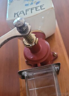 Starožitný mlýnek na kávu Leinbrock - 4