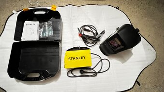 Stanley invertorová svářečka - 4