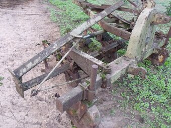 Plečka NDR Typ Forschrift P 437 - 4