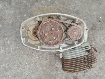 Prodám část motoru ČZ 175 - 4