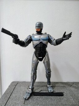 Robocop 1/4  45cm Neca - 4