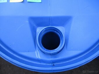 Plastové sudy 130l - 4