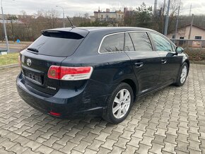 Toyota Avensis 2.2d 110kw 2x alu navigace dig.klima mult.vol - 4