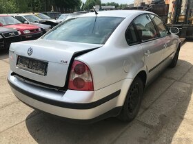 Volkswagen Passat 1.9tdi 74kw AVB rok 03 - 4