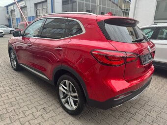 MG EHS PHEV Luxury 1.5 190kW AUT. 75tkm Panorama Kam 360° - 4