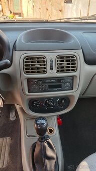 Renault Thalia 1.4 - 4