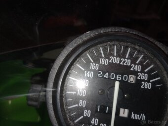 Kawasaki zx 7r - 4