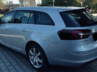 Opel Insignia Sports Tourer 2,0CDTi SW 4X4 automat 120KW C - 4