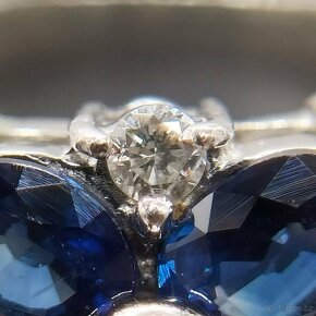 LUXUSNÍ PLATINOVÝ DIAMANTOVÝ PRSTEN SE SAFÍRY - 4