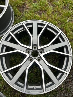 Audi Sport 5x112 R20 - 4